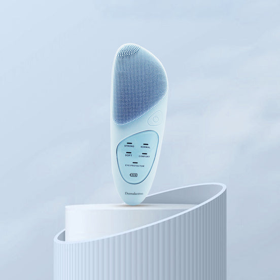 PureSkin Cleansing Brush tool