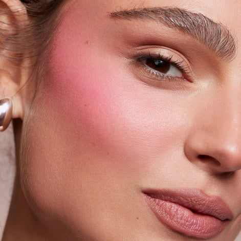 PATRICK TA BEAUTY Major Headlines Double-Take Crème & Powder Blush Duo in She's Giving (vibrant pink)